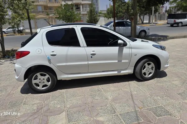 پژو، 207