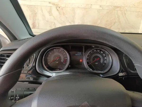 تارا، دنده ای V1 پلاس