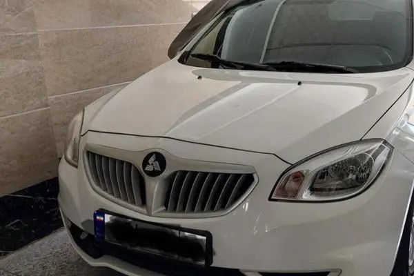 برلیانس، H330