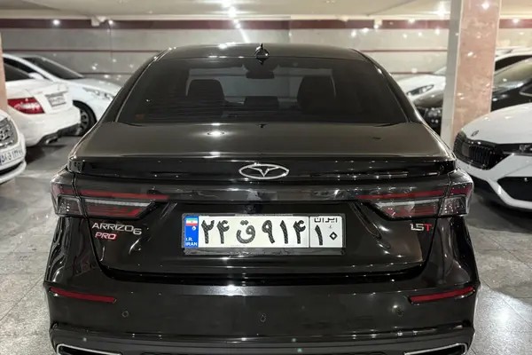 فونیکس، آریزو 6 پرو