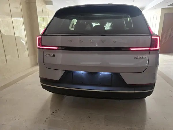 ولوو، XC70