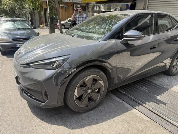 فولکس، آی دی یونیکس