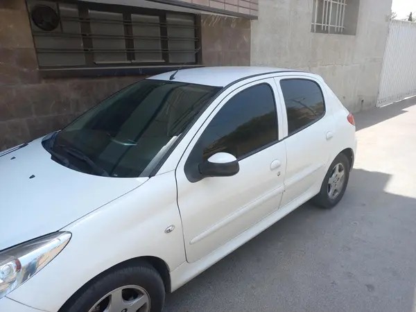 پژو، 207