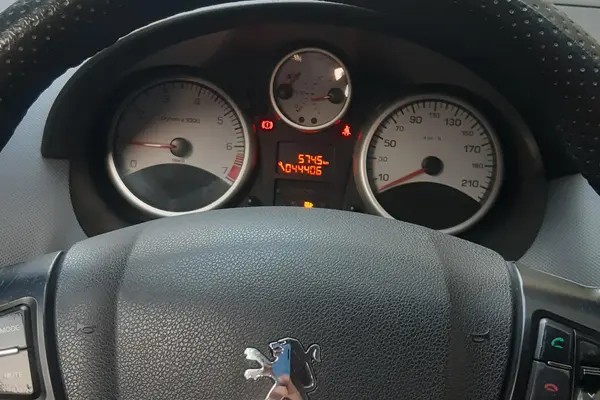 پژو، 207