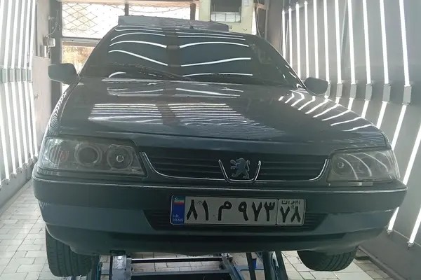پژو، 405