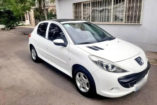 پژو، 207