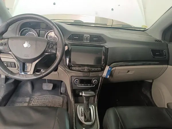 شاهین، اتوماتیک CVT