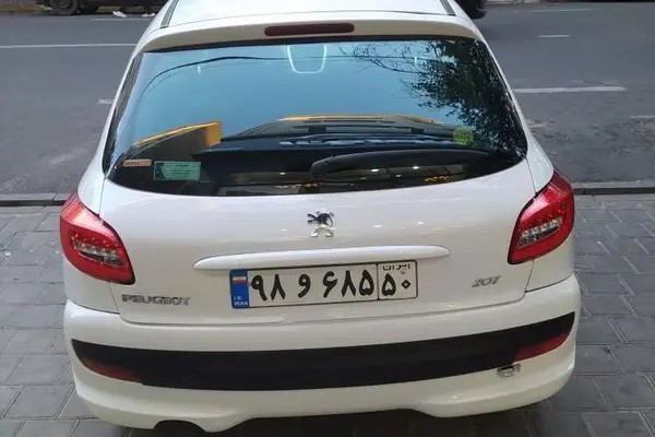 پژو، 207