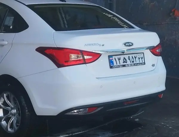 ام وی ام، آریزو 5ev