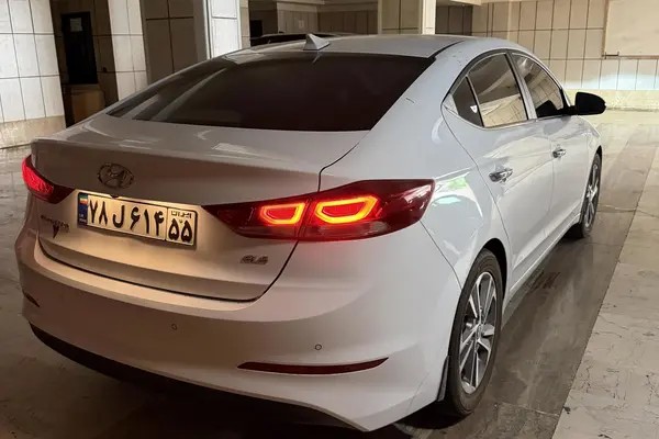 هیوندای، النترا