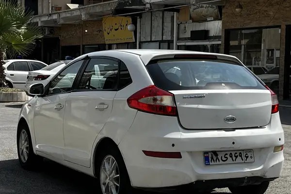 ام وی ام، 315هاچ بک