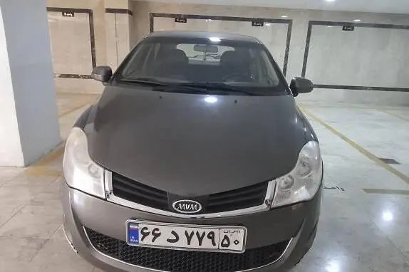 ام وی ام، 315هاچ بک