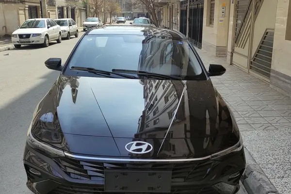 هیوندای، النترا