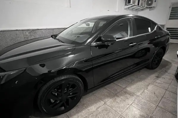 کی ام سی، J7