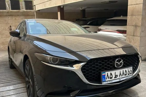 مزدا، 3 وارداتی