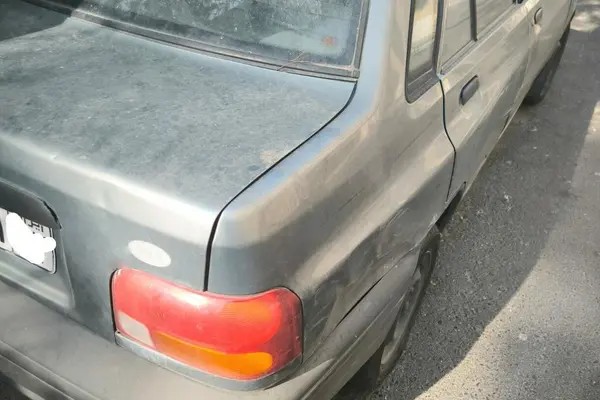 پراید، صندوق دار