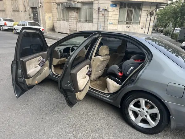 نیسان، ماکسیما