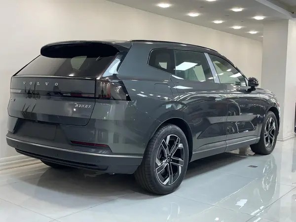 ولوو، XC70