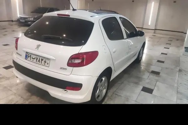 پژو، 207