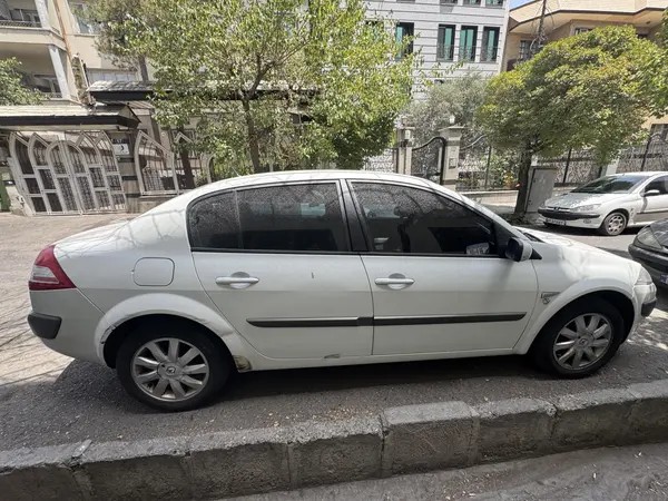 رنو، مگان (مونتاژ)