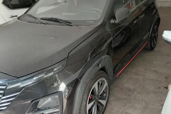 ام وی ام، X33 کراس