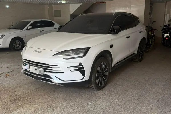 بی وای دی، سانگ پلاس DMi