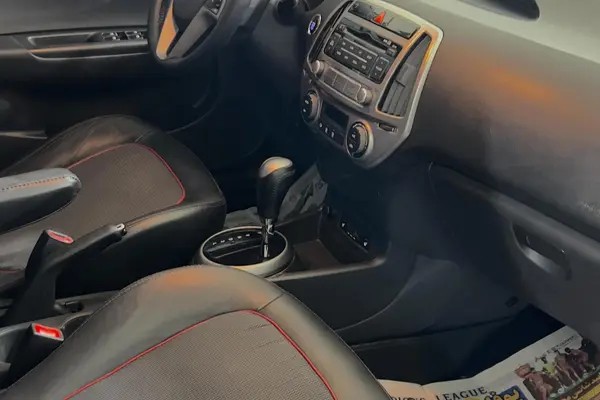 هیوندای، i20