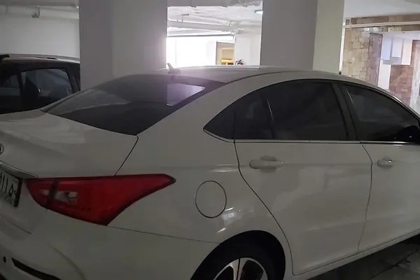 چری، آریزو 5T اسپرت FL