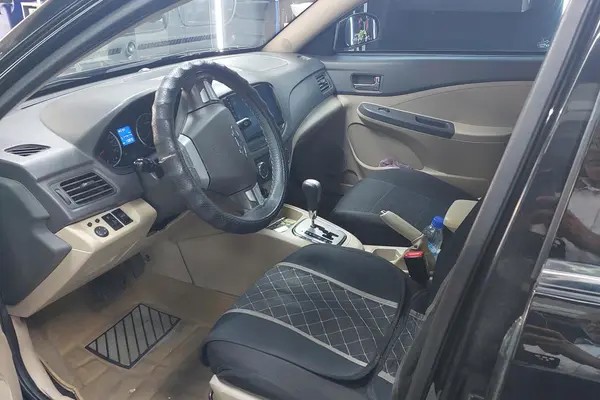 ام وی ام، 550
