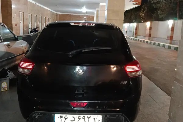 تیبا، هاچ بک
