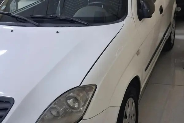 تیبا، هاچ بک