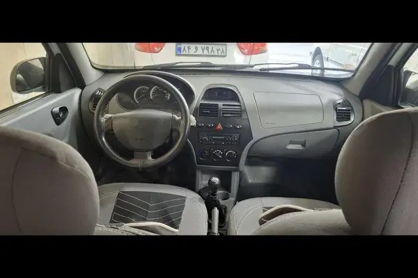 تیبا، هاچ بک