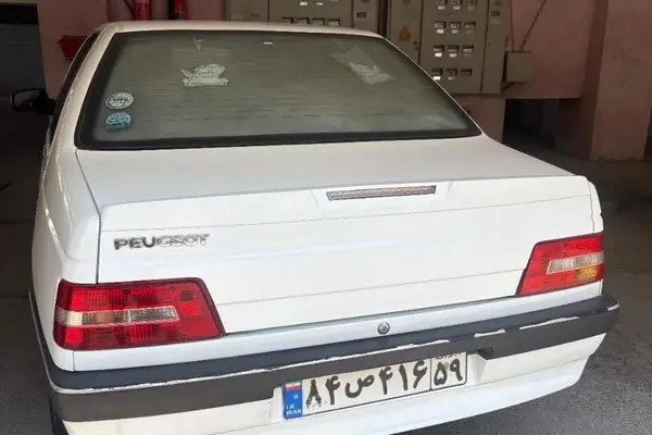 پژو، 405