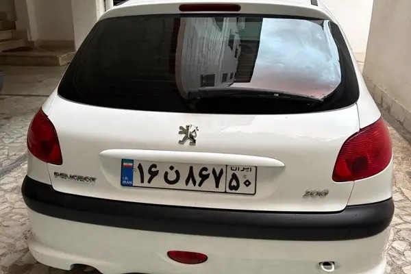 پژو، 206