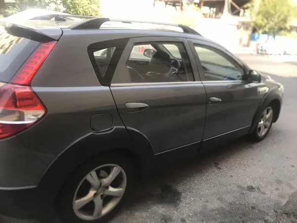 دانگ فنگ، H30 کراس