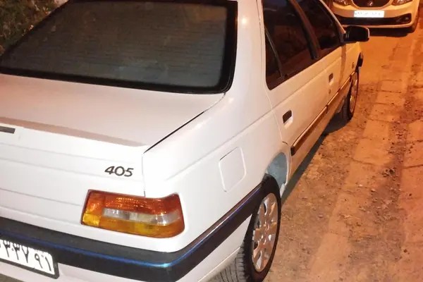 پژو، 405