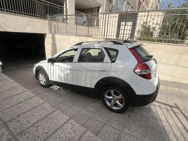 دانگ فنگ، H30 کراس
