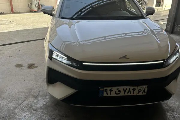 کی ام سی، J7