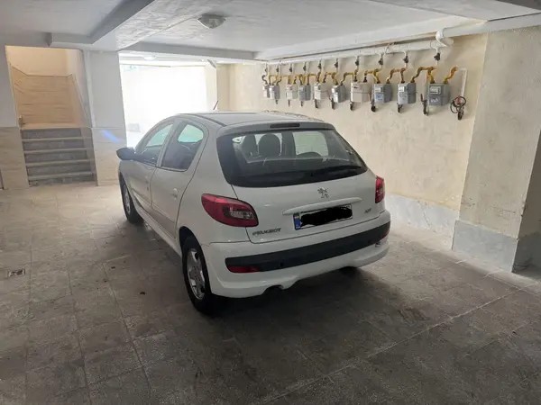 پژو، 207