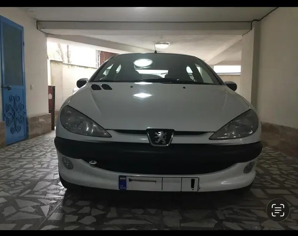 پژو، 206