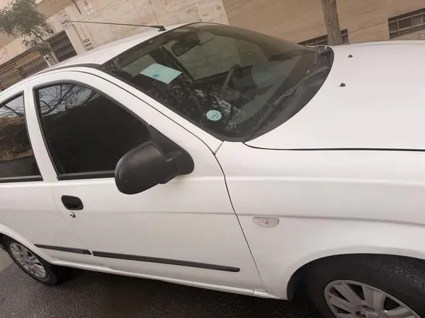 تیبا، هاچ بک
