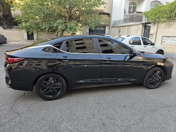 کی ام سی، J7
