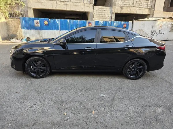 کی ام سی، J7