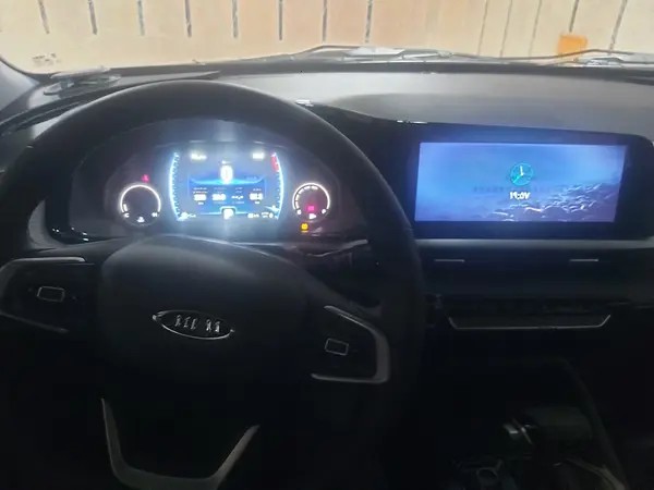ام وی ام، X33 کراس