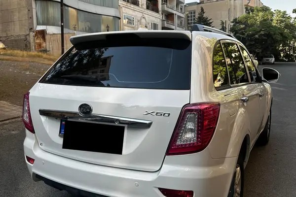 لیفان، X60