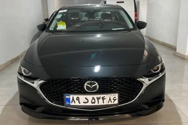 مزدا، 3 وارداتی