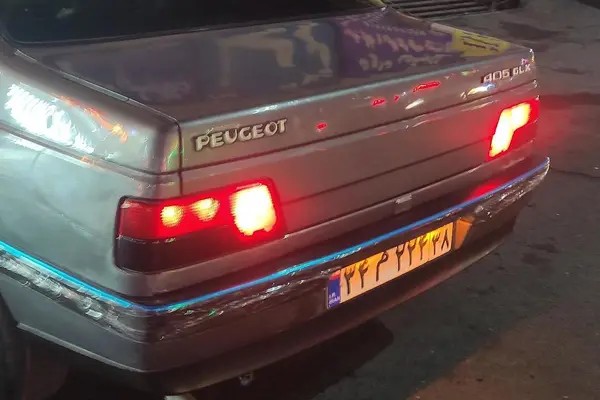 پژو، 405