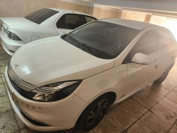 کی ام سی، ایگل