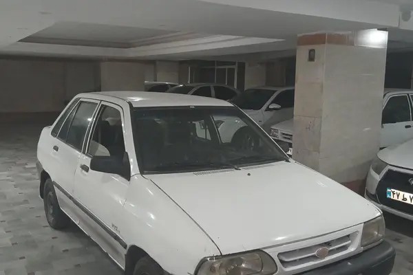 پراید، صندوق دار