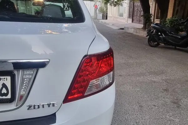 زوتی، آریو